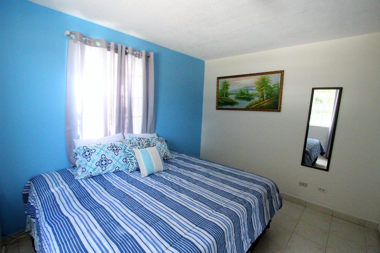 Turtle Ridge Apartments เซนต์เจมส์ ภายนอก รูปภาพ